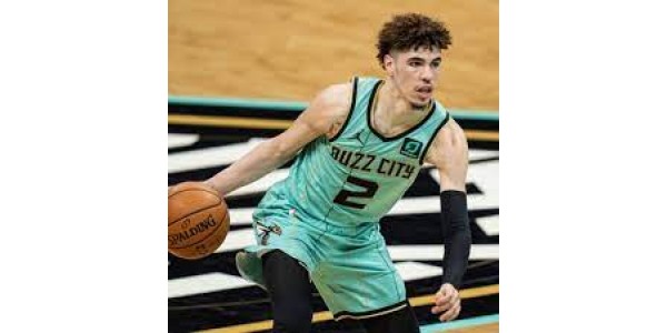 LaMelo Ball ha mancato la scadenza